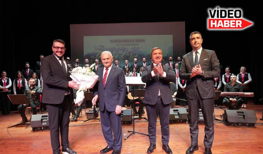 Erzincan Kardeşlik Korosu İstanbul’da İlk Konserini Verdi