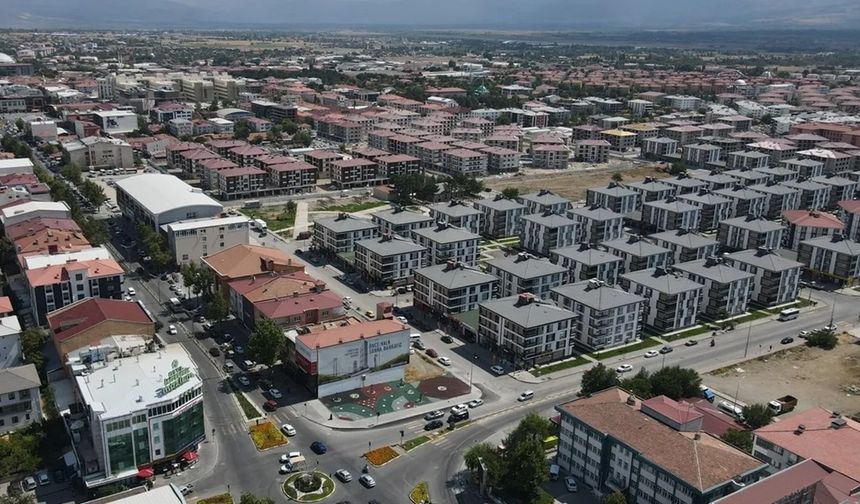 Erzincan Kavakyolu’nda 3+1 daire uygun fiyata