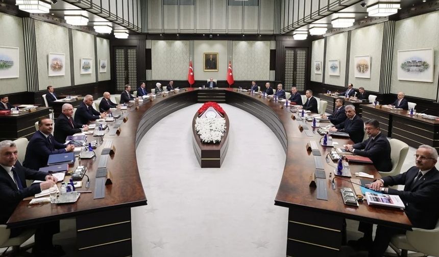 8 bakan değişecek, 2 yeni bakanlık kurulacak