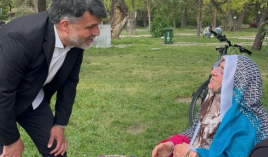 Başkan Kabadayı annelerimizi kutladı