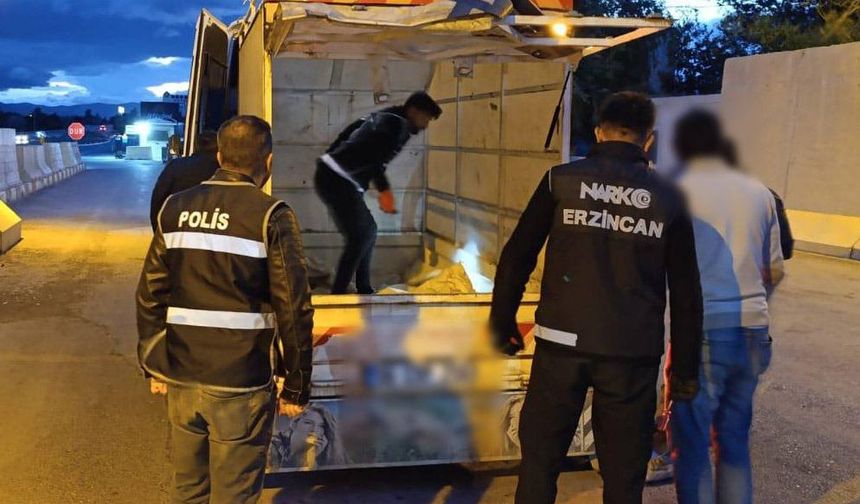 Erzincan’da narkotik timlerinden tam kapsamlı operasyon