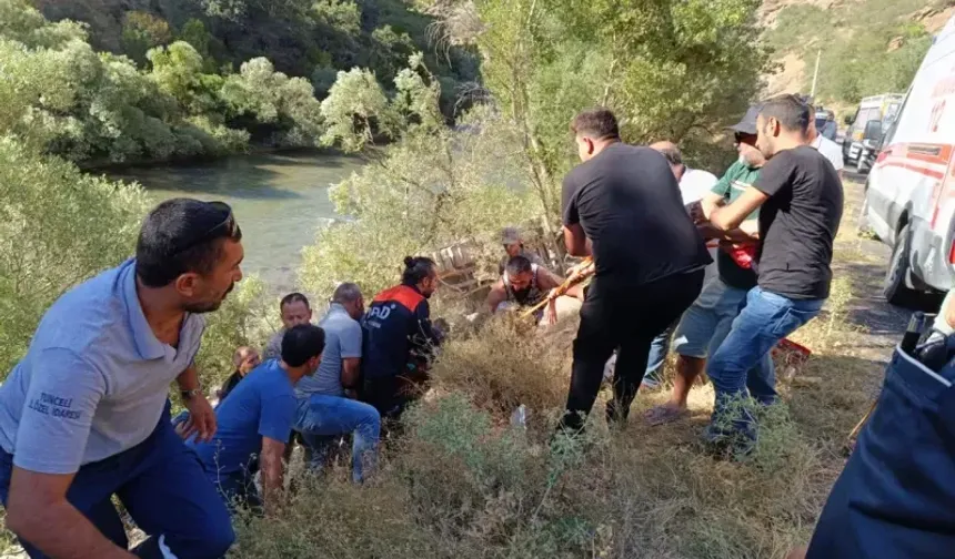 Erzincan sınırında feci kaza