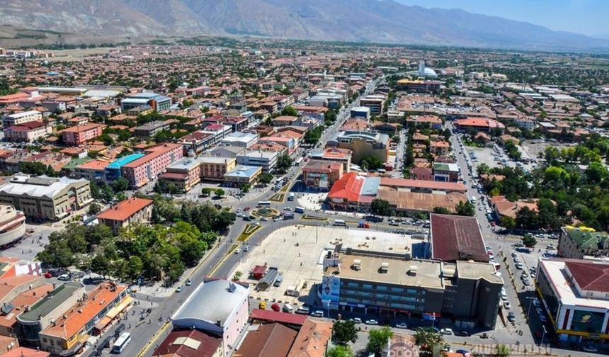 Erzincan’da iki adet lüks konut uygun fiyata satışta