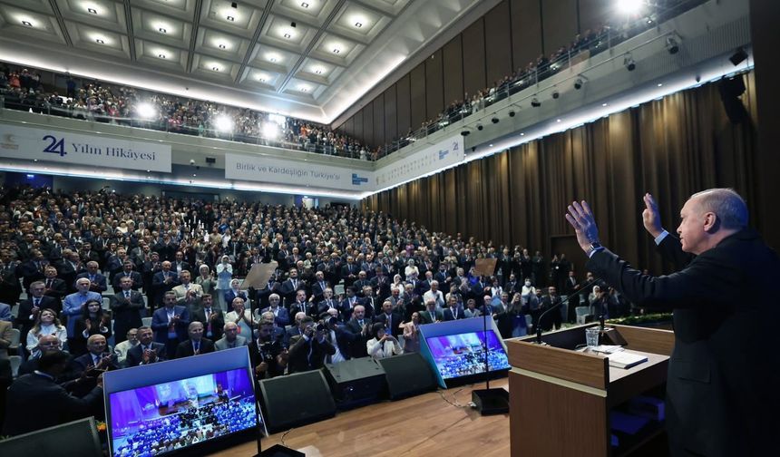 Erzincan AK Parti, Kuruluş programında...