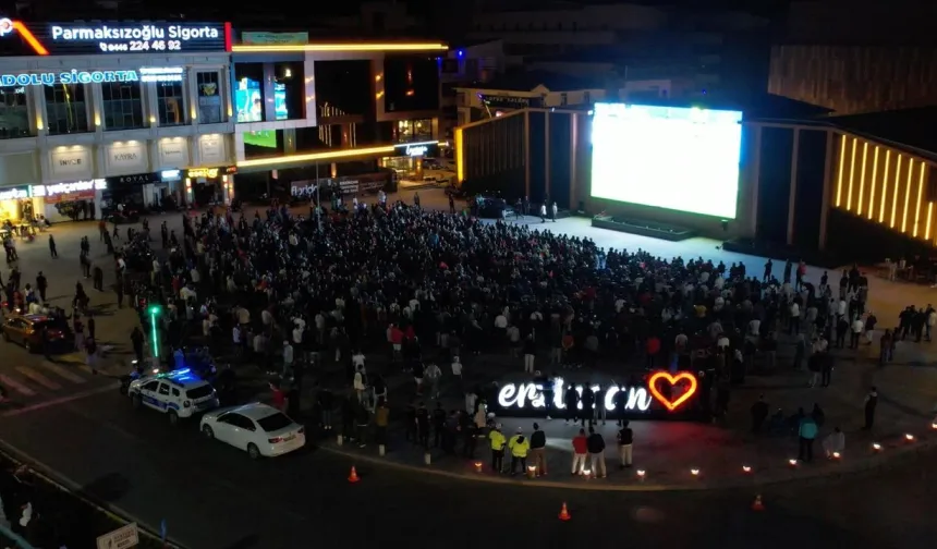 Erzincan’da gözler dev ekranda