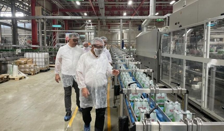 İsviçre'den Kızılay Maden Suyuna Geri Çağırma Kararı! Erzincan Kaynağı İçin Açıklama Geldi