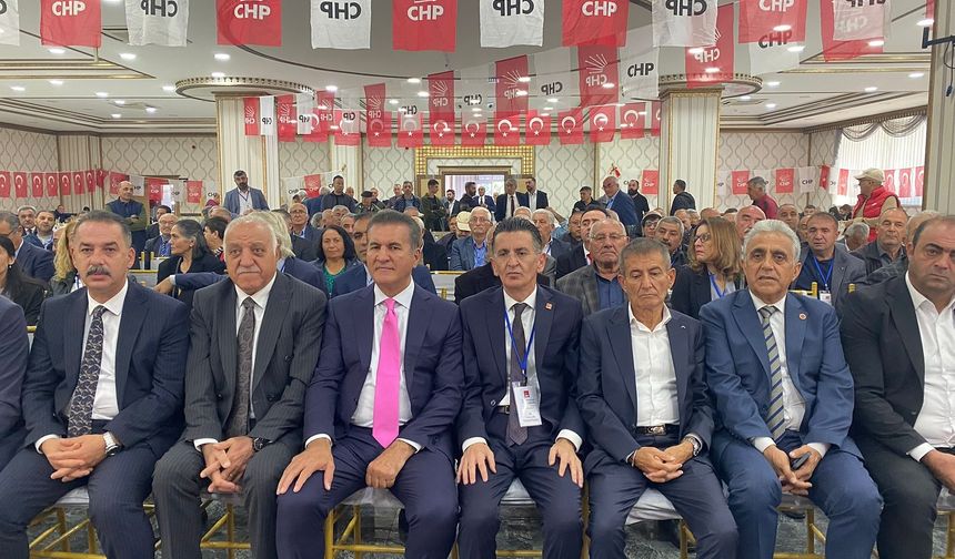 Erzincan CHP’de Tanrıverdi güven tazeledi