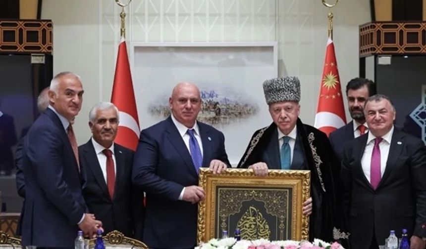 Cumhurbaşkanı Erdoğan, Dünya Ahıskalı Türkler Birliği Heyetini kabul etti