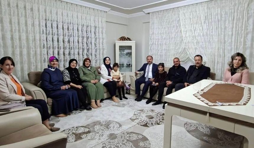 MHP'den Lösemiyi Yenen Minik Elif’e Anlamlı Ziyaret...