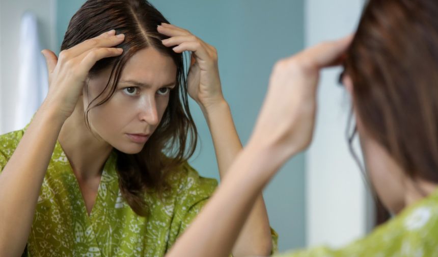 Beyaz saç neyin habercisi? Koparınca çoğalıyor mu?