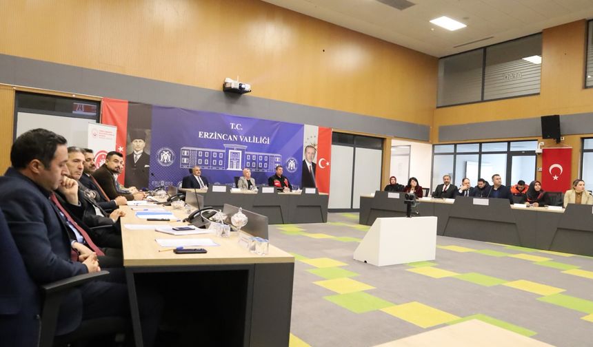 Erzincan'da kadına şiddetle mücadele sürüyor