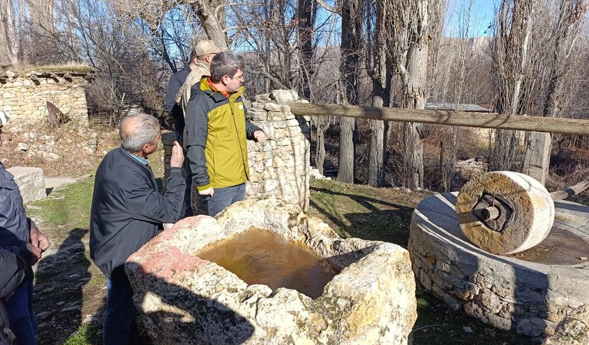 Erzincan'da tarih kokan Harmankaya'ya yakın takip...