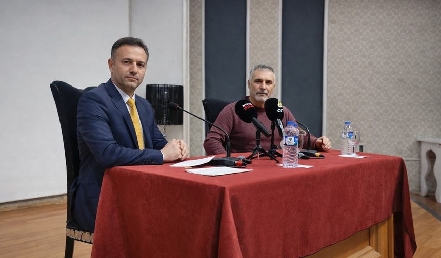 Ersun Yanal Erzincan’da konuştu, futbolun bilinmeyen yüzü ortaya çıktı