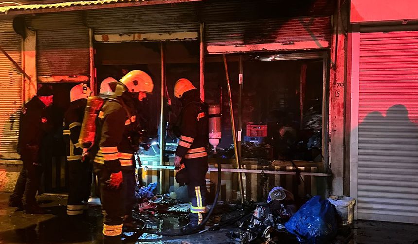 Erzincan’da bir iş yeri yangını korkuttu