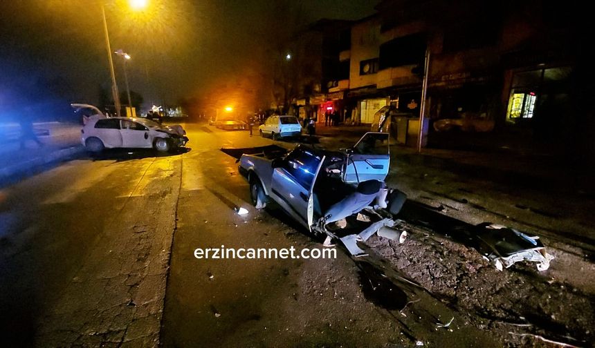 Erzincan'da trafik kazasında mucizevi kurtuluş