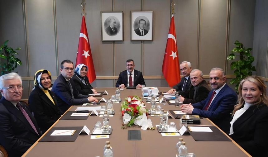 100 Yılın Sosyal Sorumluluk Projesi: Akran Zorbalığı İçin Somut Adım