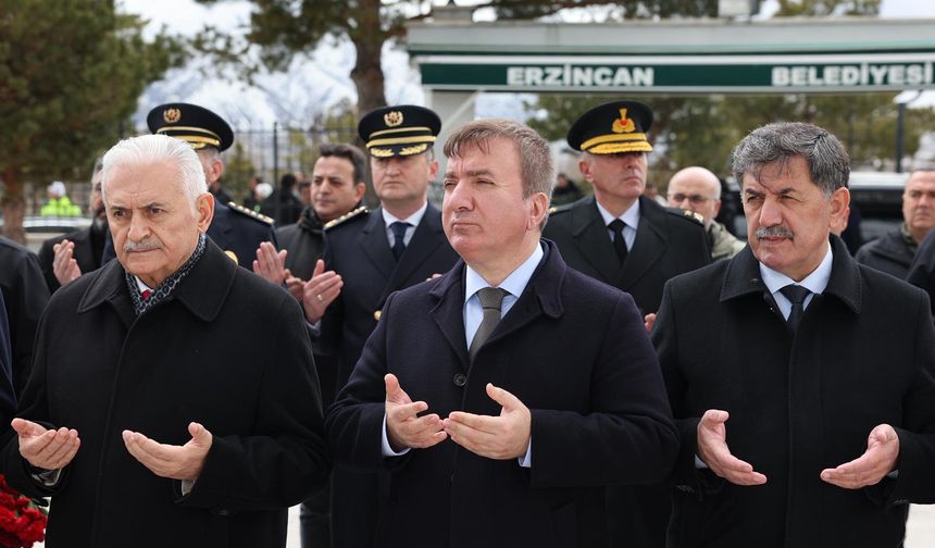 Erzincan’ın Kurtuluşun 108. Yılında Eller Semaya Açıldı