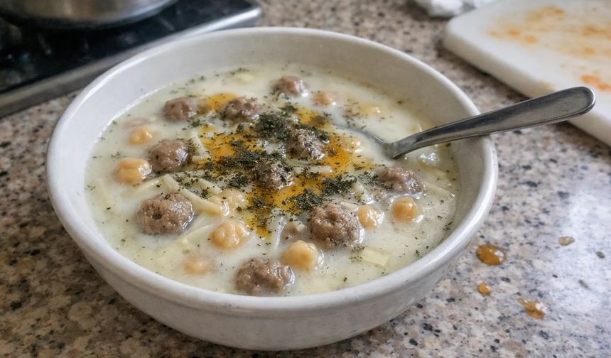 İftar sofralarının vaz geçilmezi meşhur Erzincan Çorbası