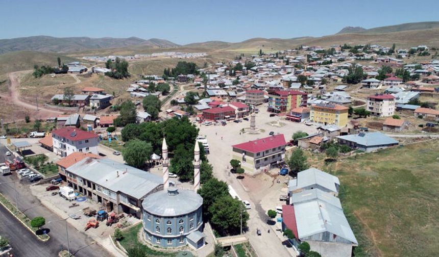 Türkiye'nin En Küçük 5 İlçesinden Biri Erzincan'da....