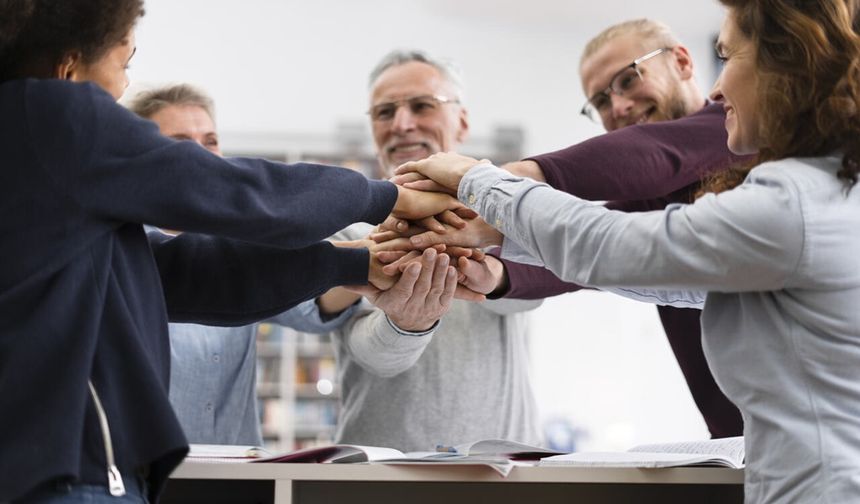 Erzincan'ın İlçesinde Bir Kapı Çalındı, Bir Hayat Değişti