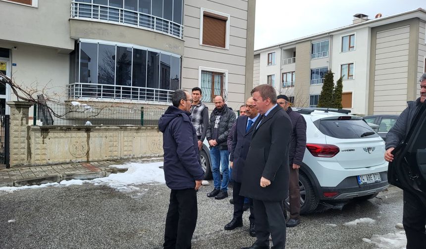 Vali  Aydoğdu'dan acılı aileye ziyaret