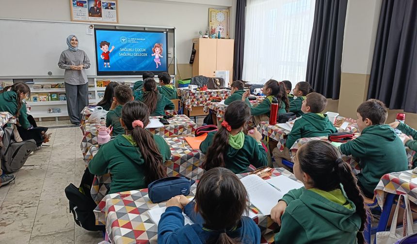 Erzincan’da sağlıklı nesiller için eğitim başladı