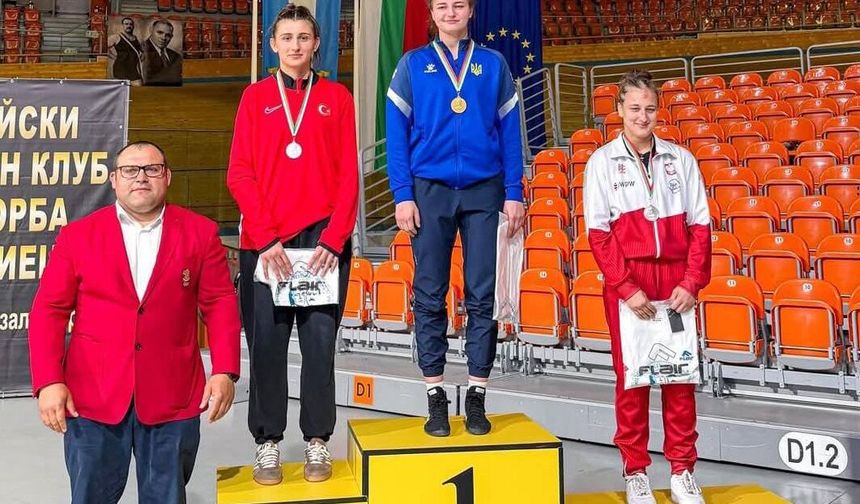 Erzincanlı Güreşçilerden Uluslararası Arenada Büyük Başarı