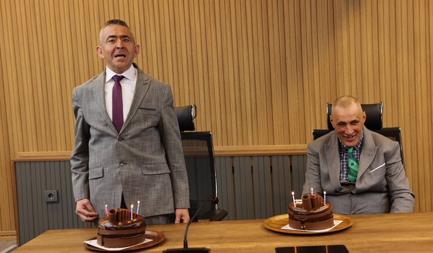 Erzincan’da Duygusal Anlar: Engin ve Tuncay’a Özel Kutlama