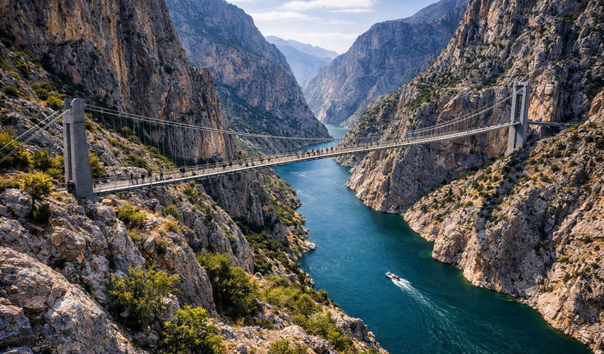 Karanlık Kanyon’a Asma Köprü: Turizmde Yeni Dönem