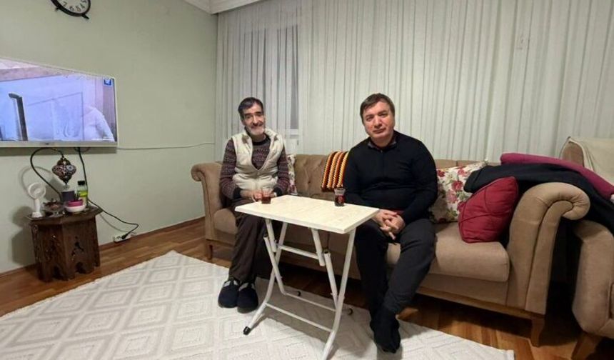 Aynı Hastalık Tüm Ailesini Aldı: Erzincan’da Yalnız Bir Şairin Hayat Mücadelesi