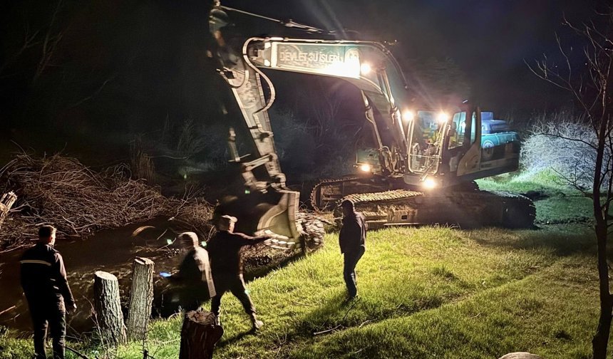 Erzincan’da taşkın paniği: Ekipler anında müdahale etti