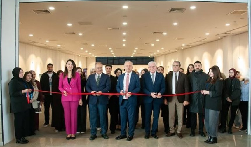 Üniversite öğrencilerinden topluma dokunan projeler