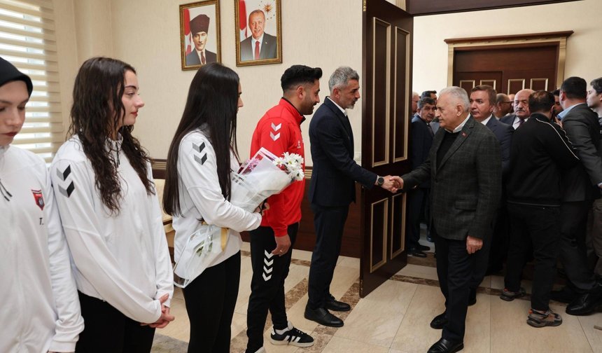 Erzincan’dan Türkiye’ye: Genç Kızlar Tarih Yazıyor