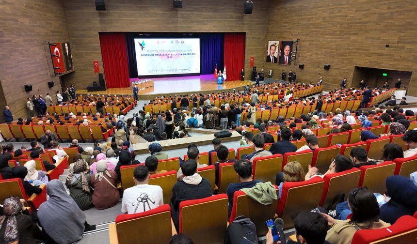 Erzincan’da Tarihi Güvenlik Zirvesi: "Yeni Yüzyılın Stratejisi Belli Oldu"