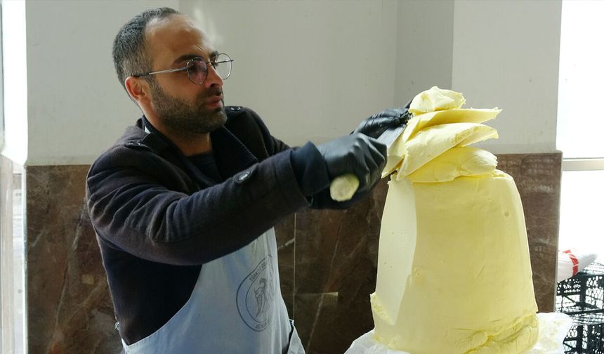 Pazarda Süt ve Süt Ürünleri Satışları Durma Noktasında