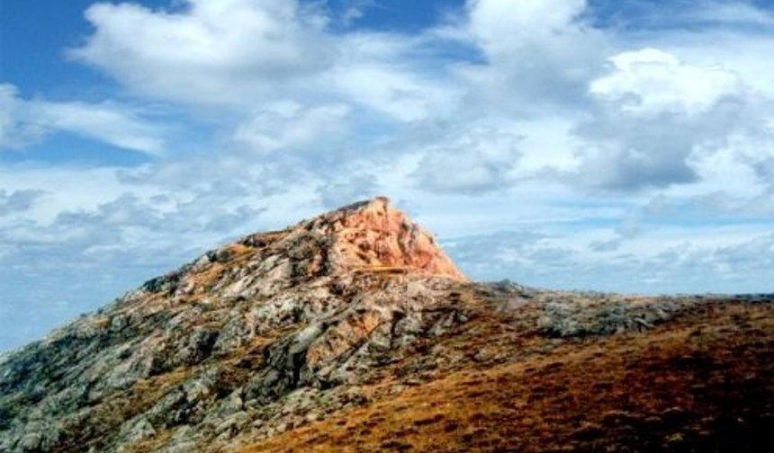 Tercan’daki Kaleler Ne Anlatıyor? Binlerce Yıllık Sır