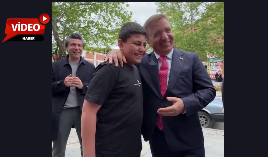 Vali Aydoğdu ile Öğrenci Arasında Gülümseten "Söz Tutma" Diyaloğu!