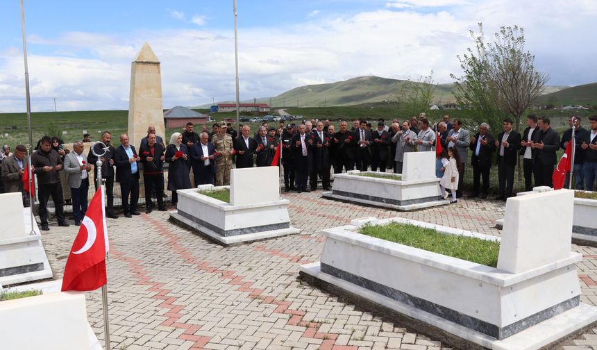 Edebük Şehitleri Şehadetlerinin 32. Yılında Unutulmadı