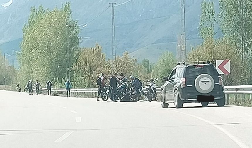 Ergan Yolunda Motosiklet Kazası: 1 Kişi Yaralı
