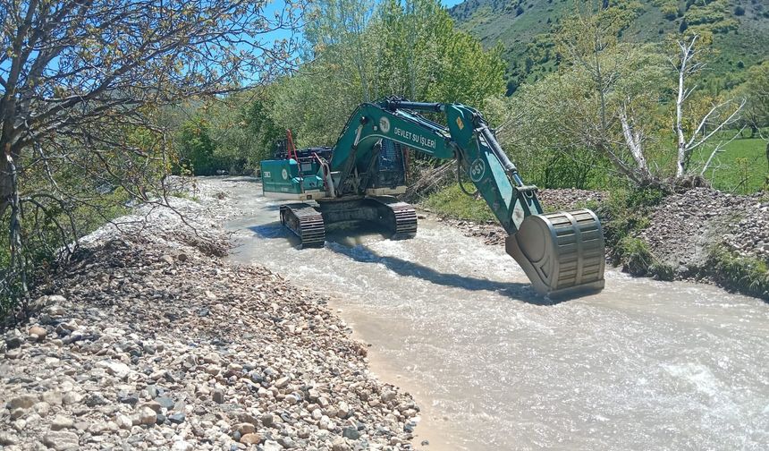 Erzincan'da Aşırı Yağış Sonrası DSİ’den Hızlı Müdahale