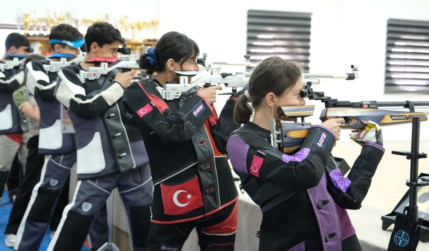 Erzincan’da Gençlik Ateşi Sporla Yandı!