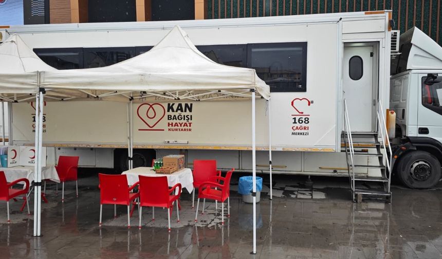 Erzincan’da Hayat Kurtaran Seferberlik: "İyilik Kanımızda Var!"