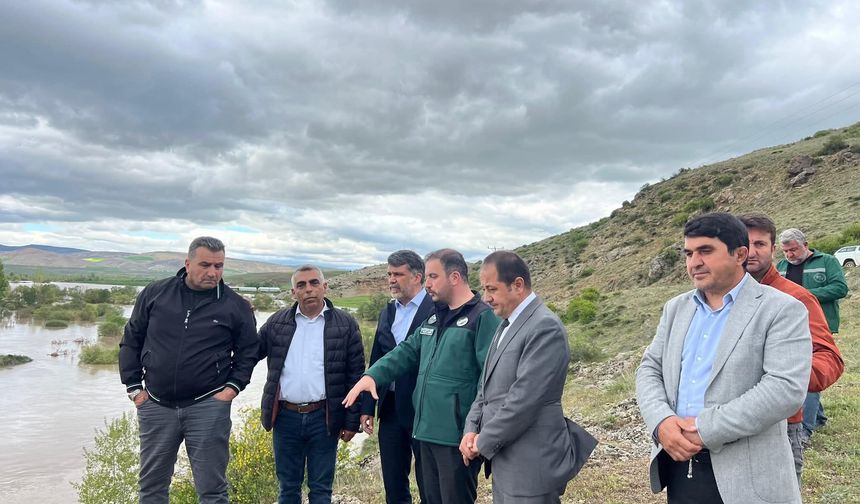 Erzincan’da Taşkın Alarmı: Devlet Tüm Gücüyle Tercan ve Kargın İçin Sahaya İndi!