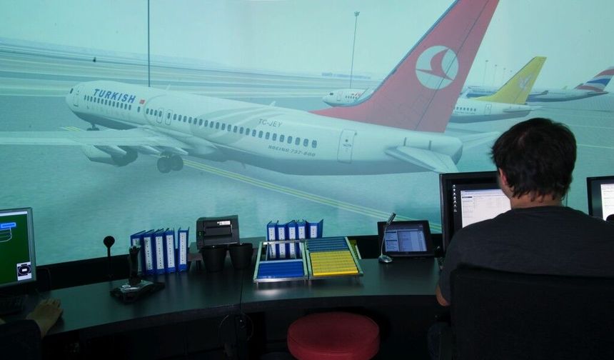 Havacılık Öğrencilerine Büyük Fırsat: TÜBİTAK Destekli Uygulamalı Simülatör Eğitimi Başlıyor!