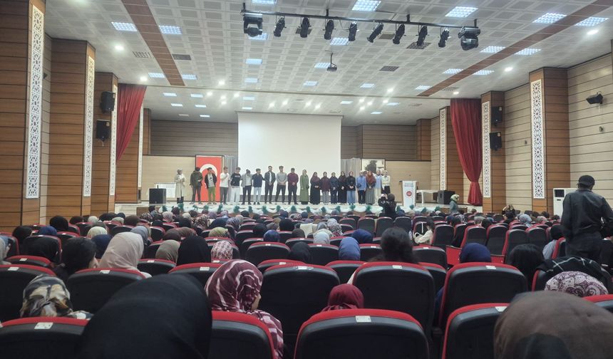 Erzincan’da Gençlerin "Siyervizyon" Heyecanı