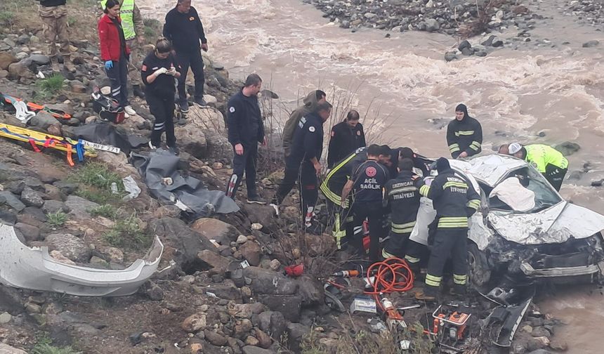 Erzincan’da trafik kazası: 1 ölü, 1 yaralı