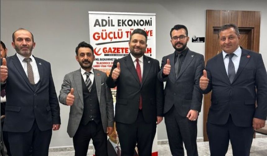 İstanbul’a Erzincanlı Başkan: İlk Tebrik Memleketinden