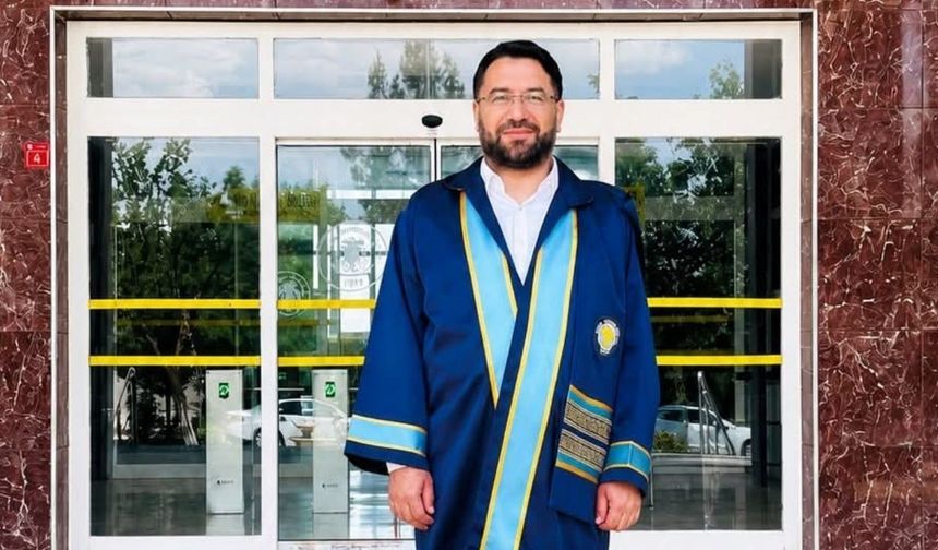 Erzincan Müftüsü İsmail Fakirullahoğlu’na Akademik Unvan
