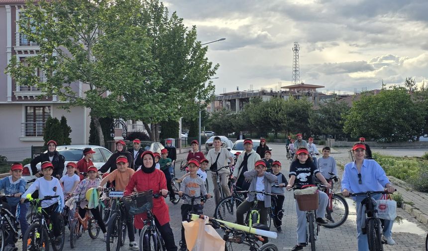 Erzincan'da: ​"Geleceğe Sağlıklı Pedallar Atıyoruz"