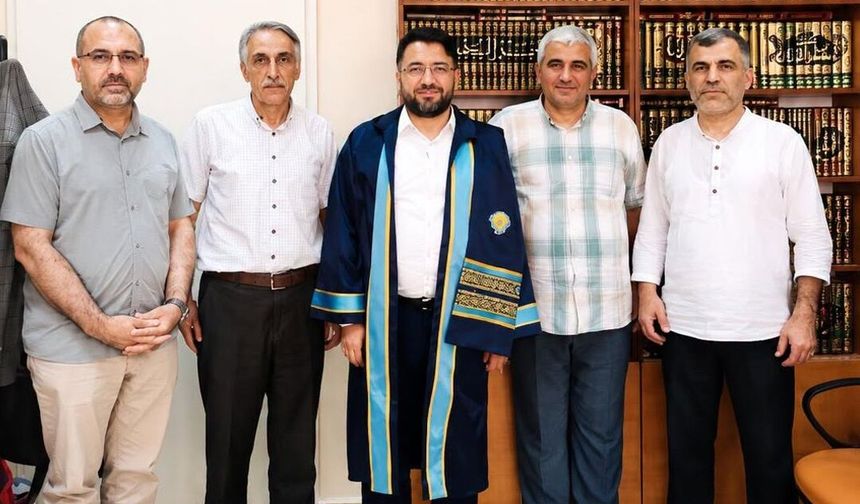 İl Müftüsü Dr. İsmail Fakirullahoğlu Doktora Eğitimini Başarıyla Tamamladı